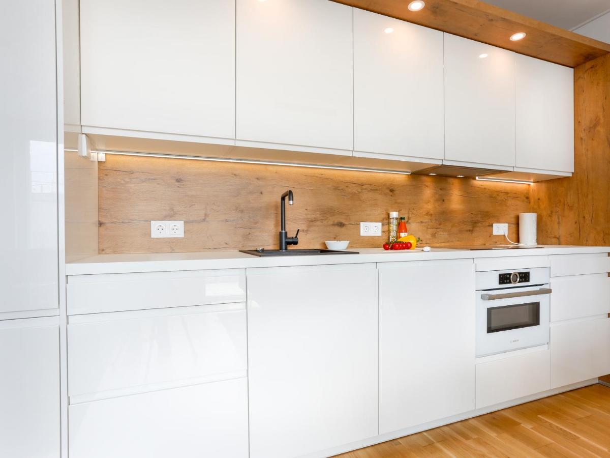 Sky9 Penthouse Apartments Wenen Buitenkant foto