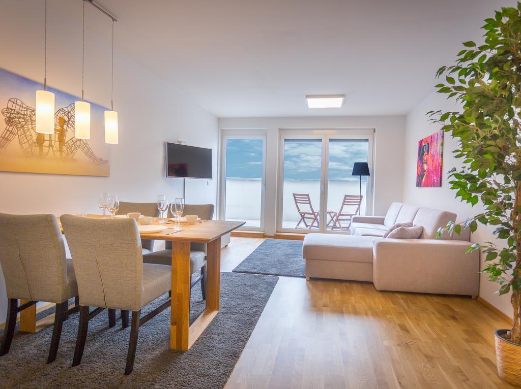 Sky9 Penthouse Apartments Wenen Buitenkant foto